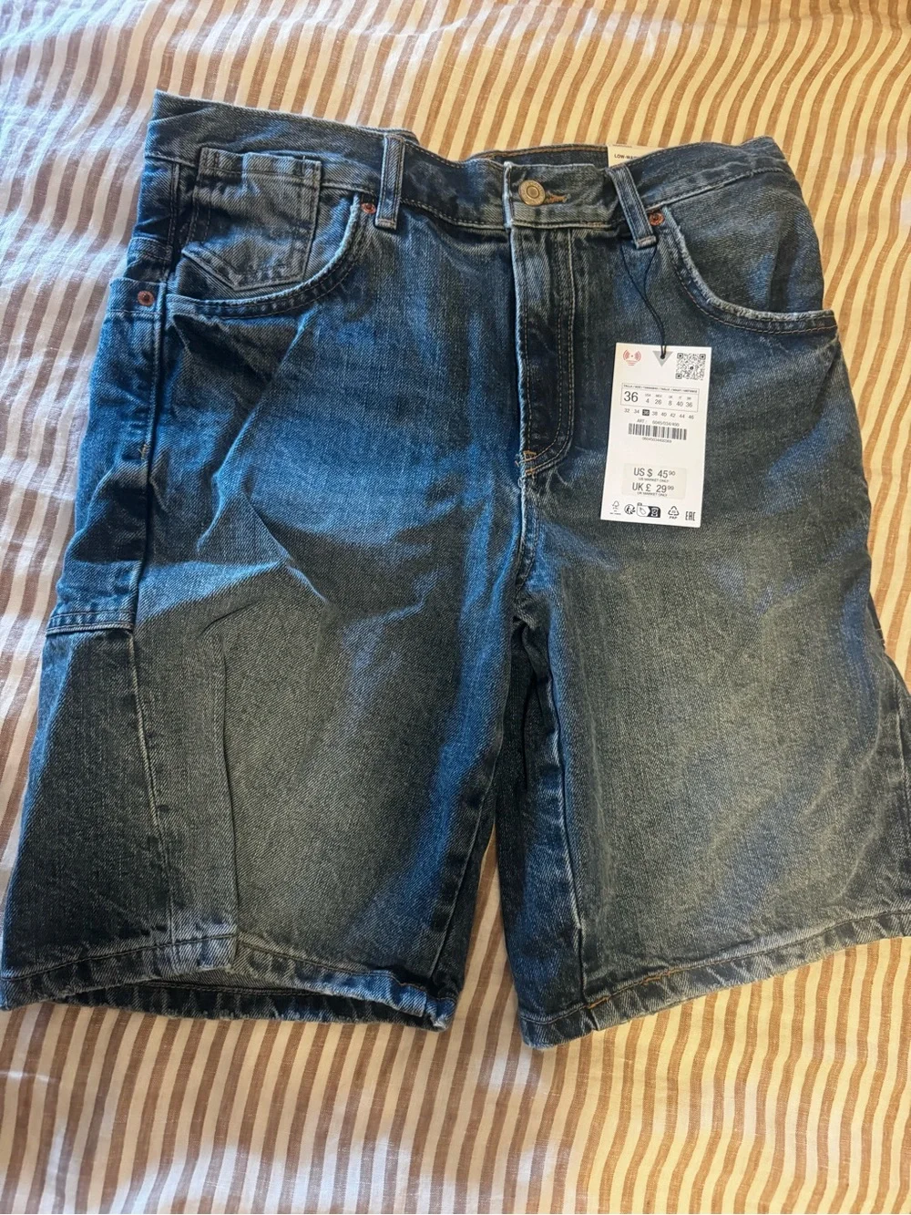 Zara Men's Indigo Denim Carpenter Shorts with Waist Tab